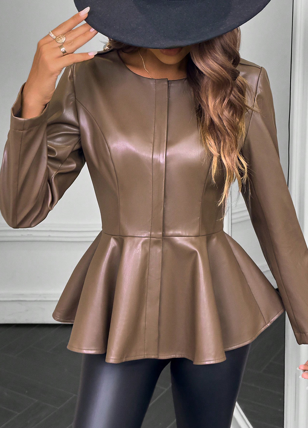 Кофейный женский жакет SHEIN однотонный - демисезонный