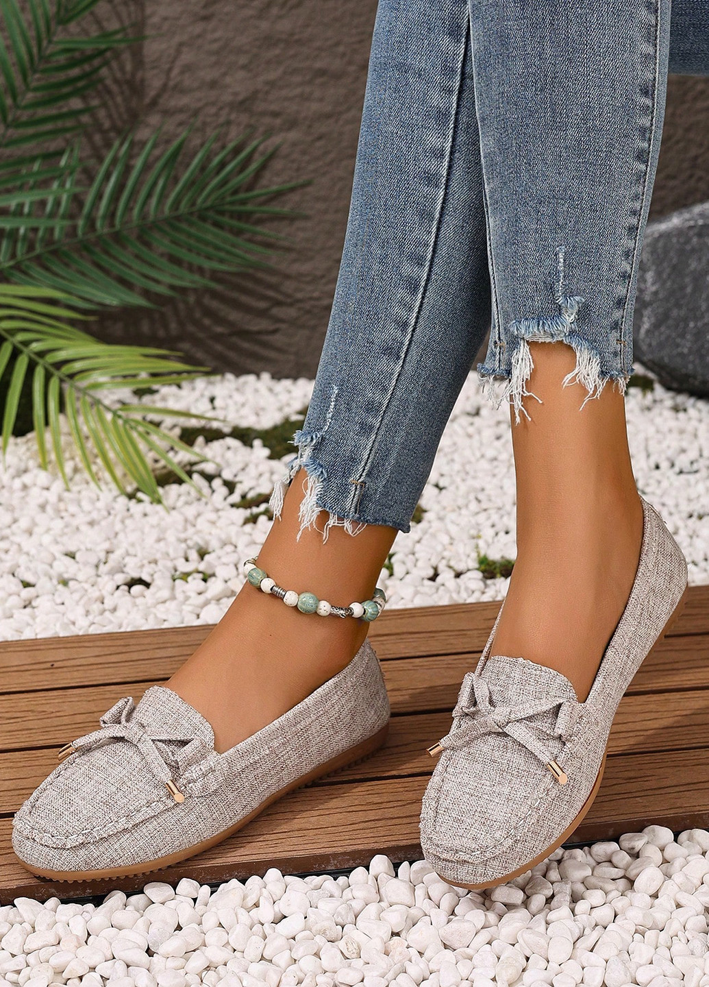 Бежевые мокасины SHEIN завязки