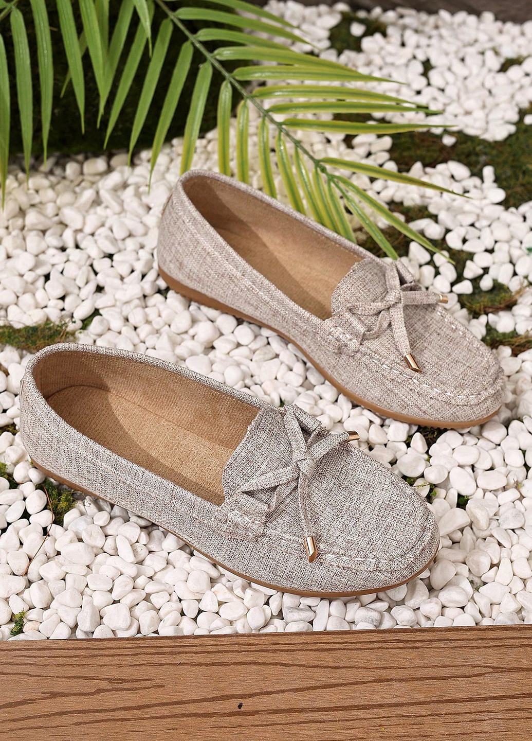 Бежевые мокасины SHEIN завязки