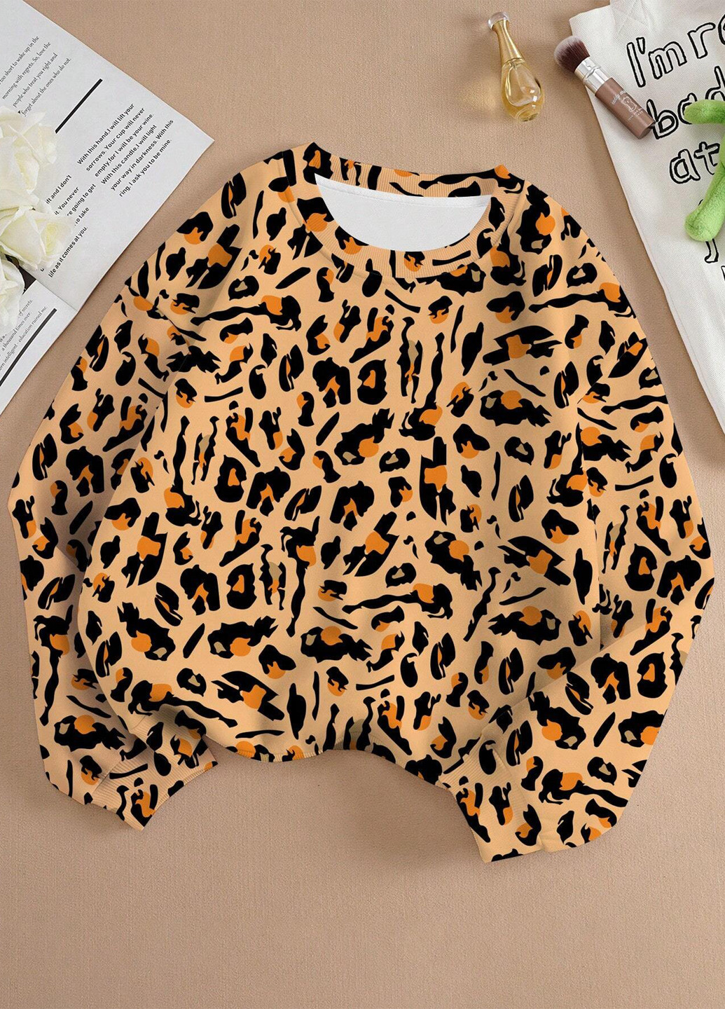 Комбинированный свитшот SHEIN анималистичный без декора (302439319)