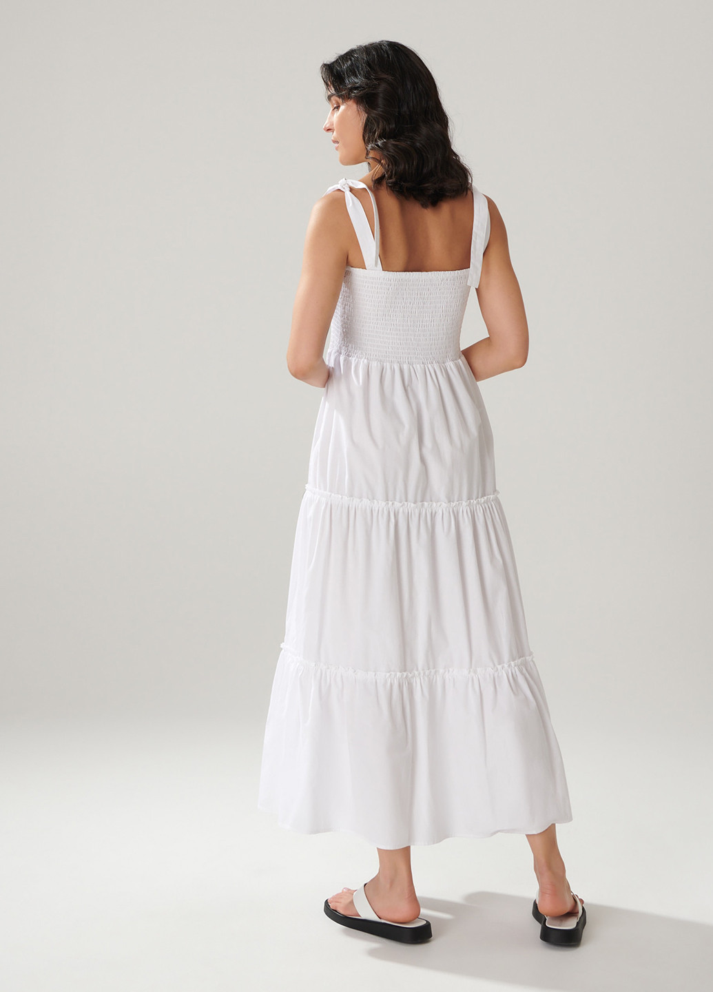 Білий кежуал сукня Sinsay однотонна