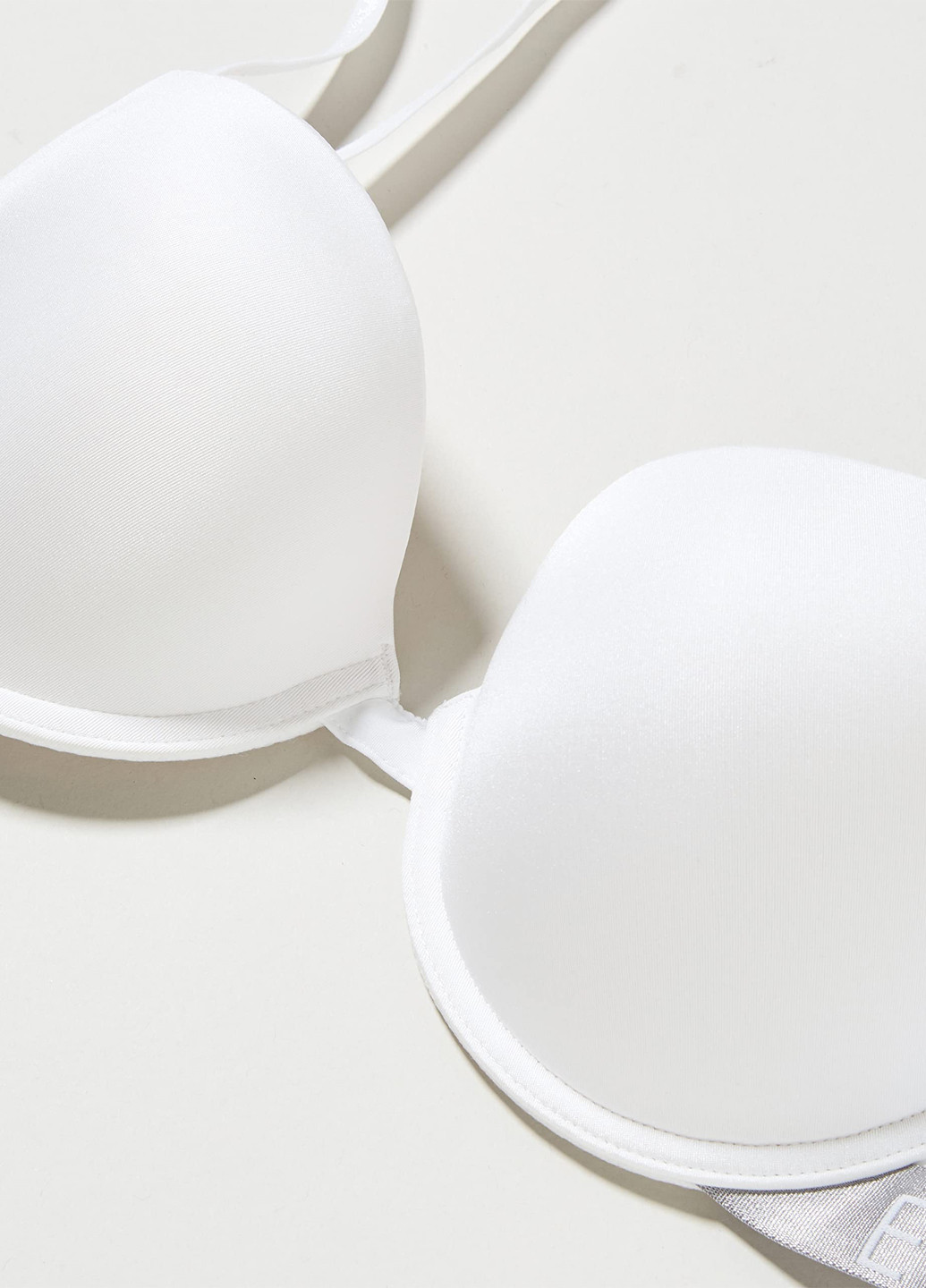 Белый бюстгальтер Emporio Armani с косточками полиамид