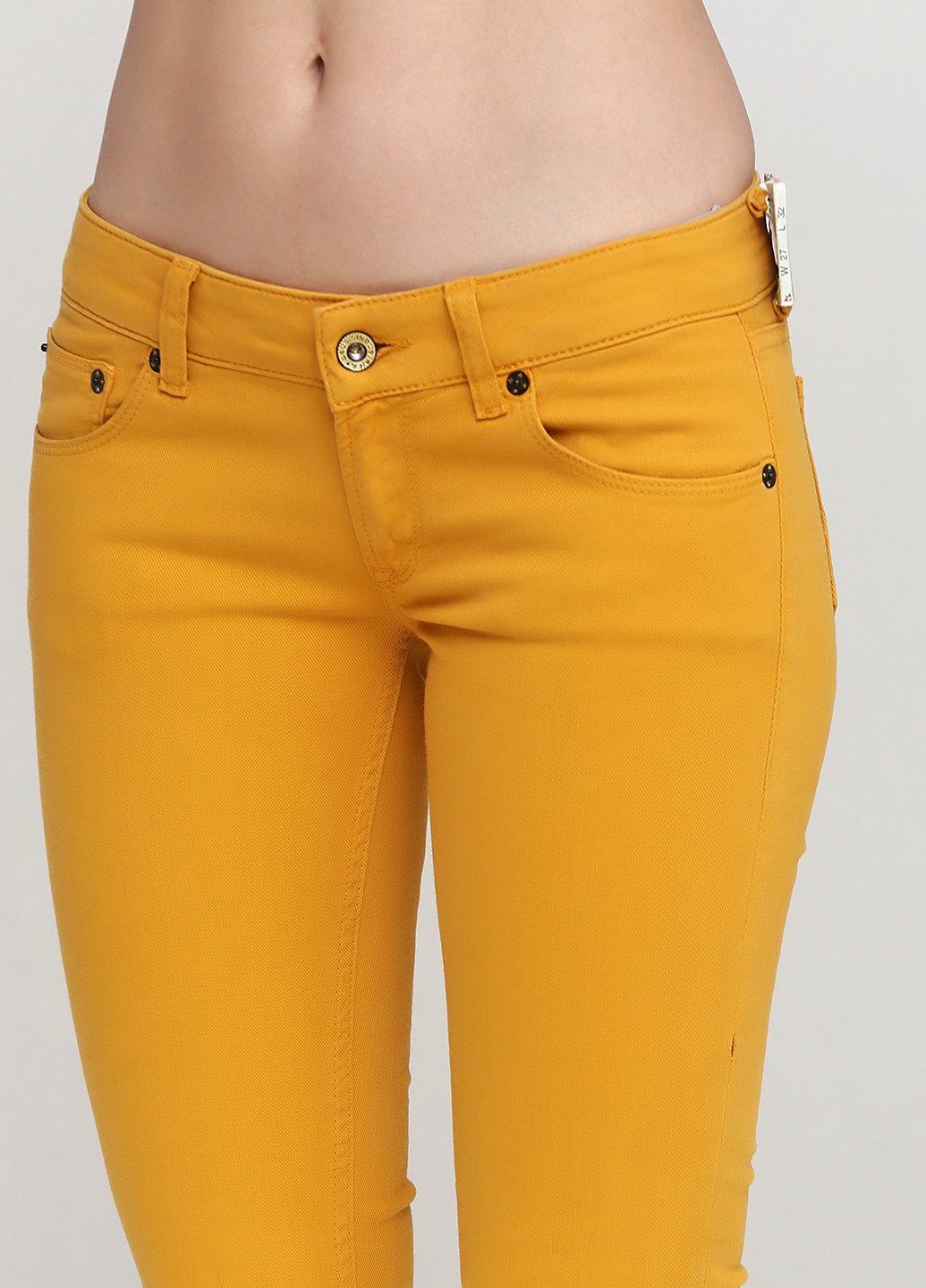 Желтые кэжуал демисезонные зауженные брюки Gsus Sindustries