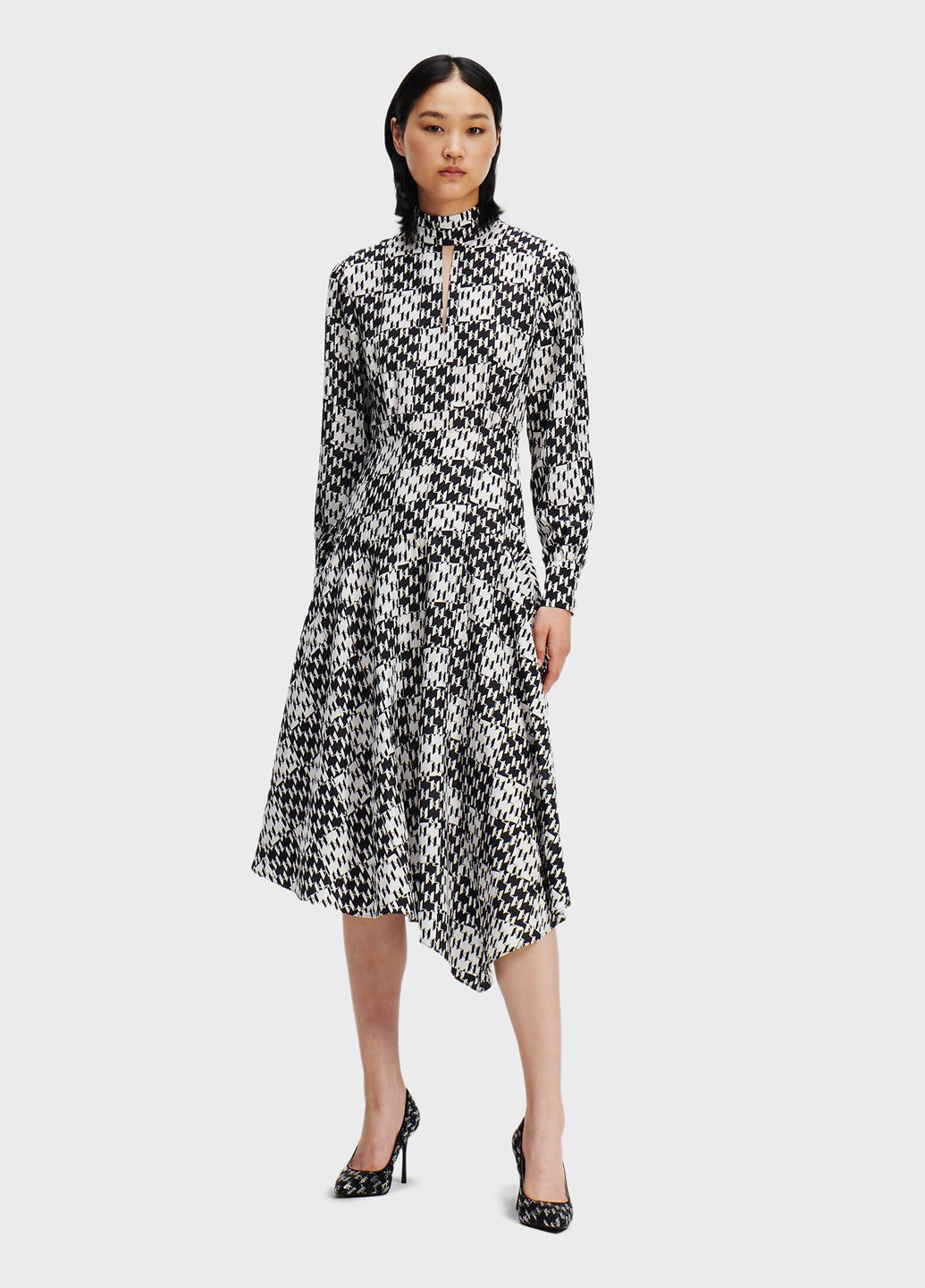 Черно-белое кэжуал платье клеш Karl Lagerfeld с геометрическим узором