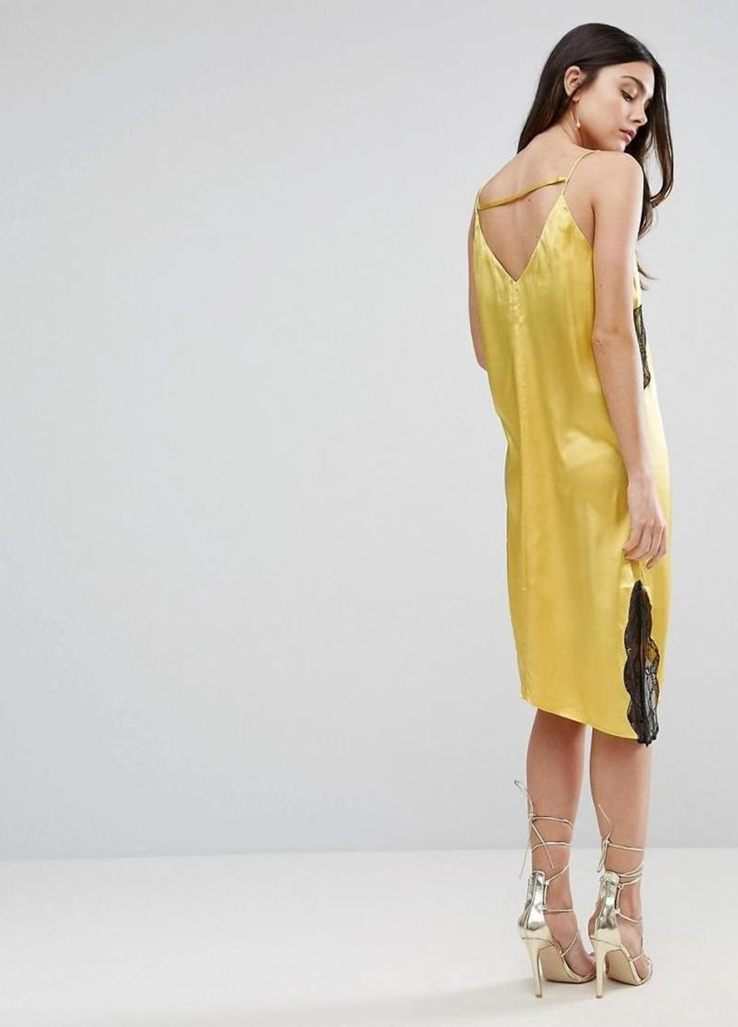 Желтое коктейльное платье платье-комбинация Asos однотонное