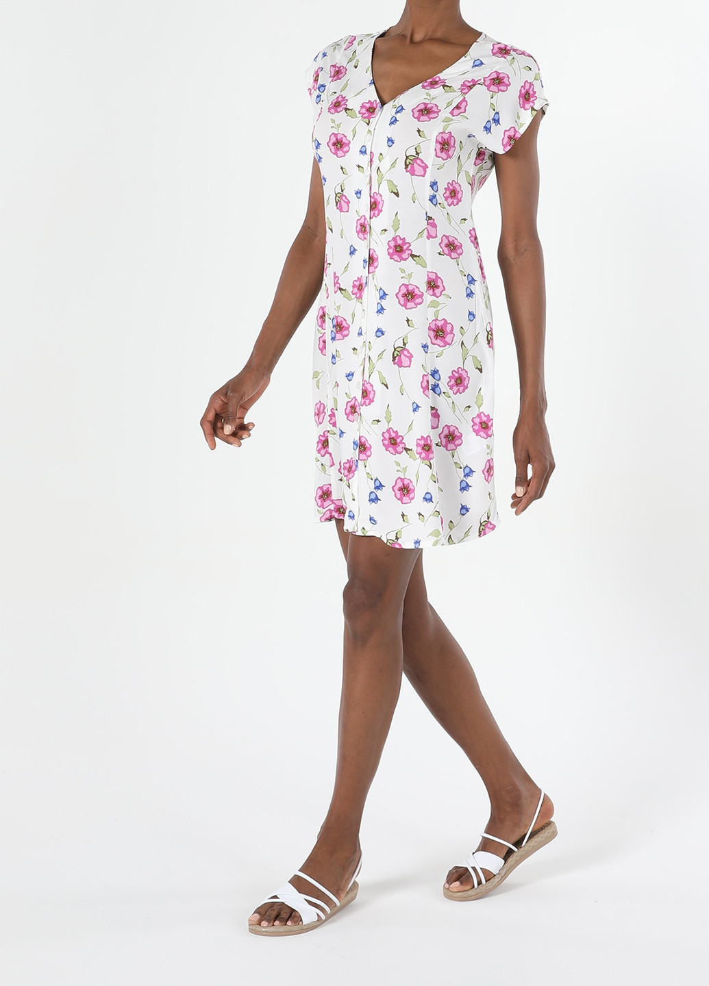 Белое кэжуал платье Colin's с цветочным принтом