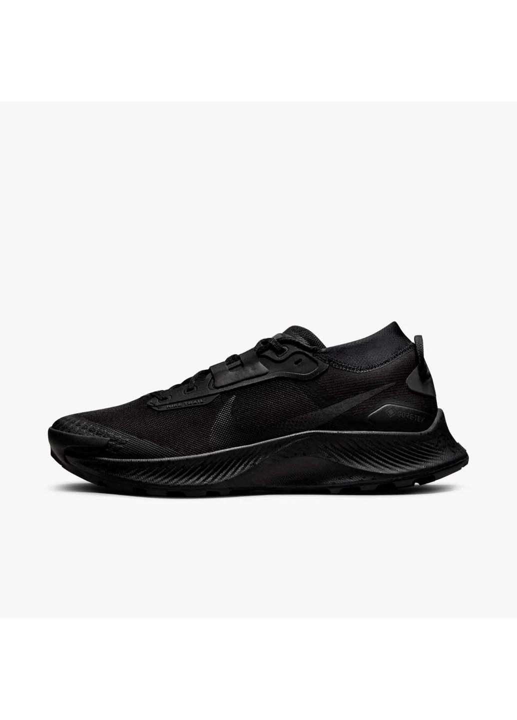 Черные демисезонные кроссовки Nike