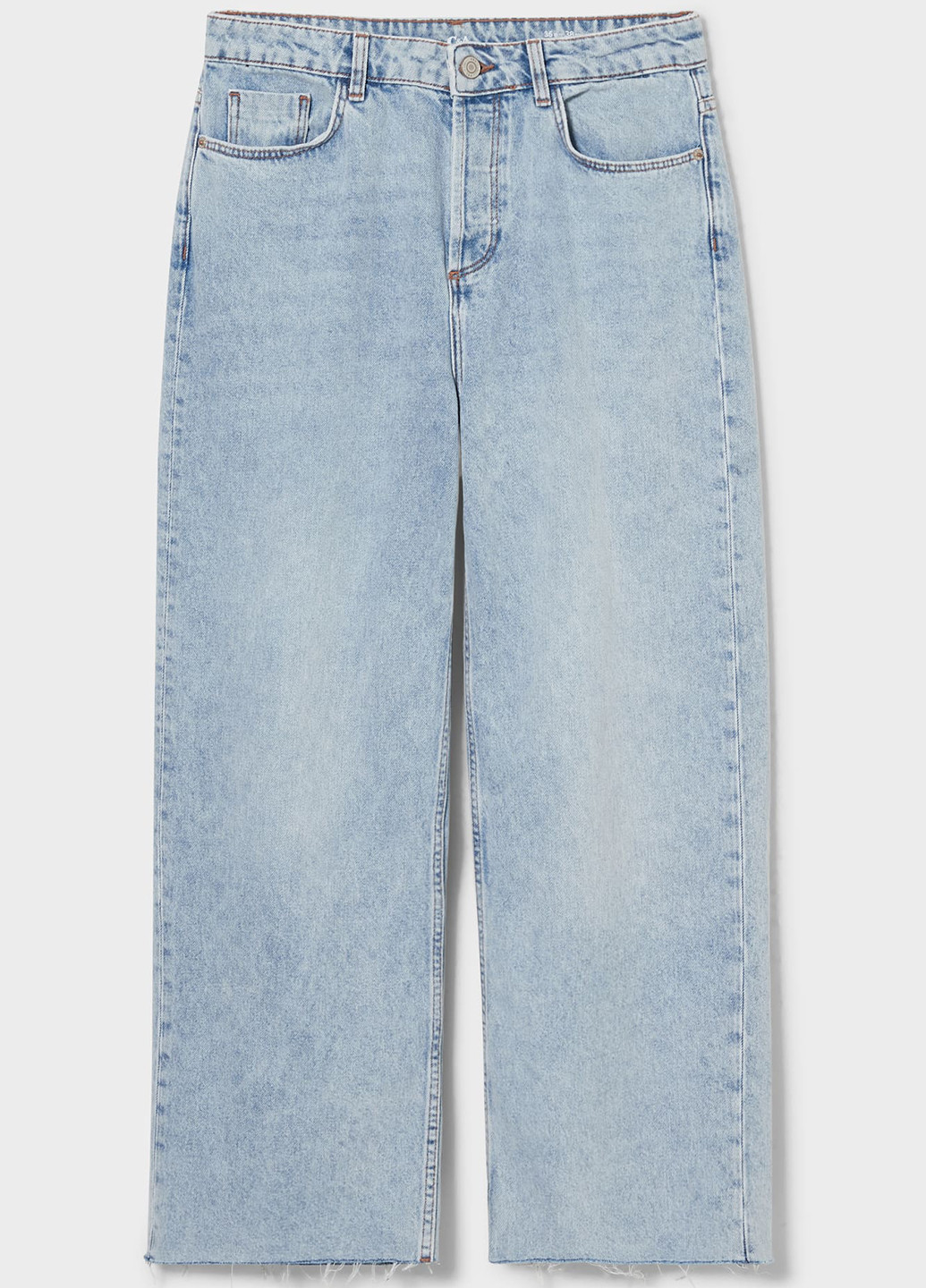 Светло-голубые демисезонные укороченные, прямые джинсы C&A