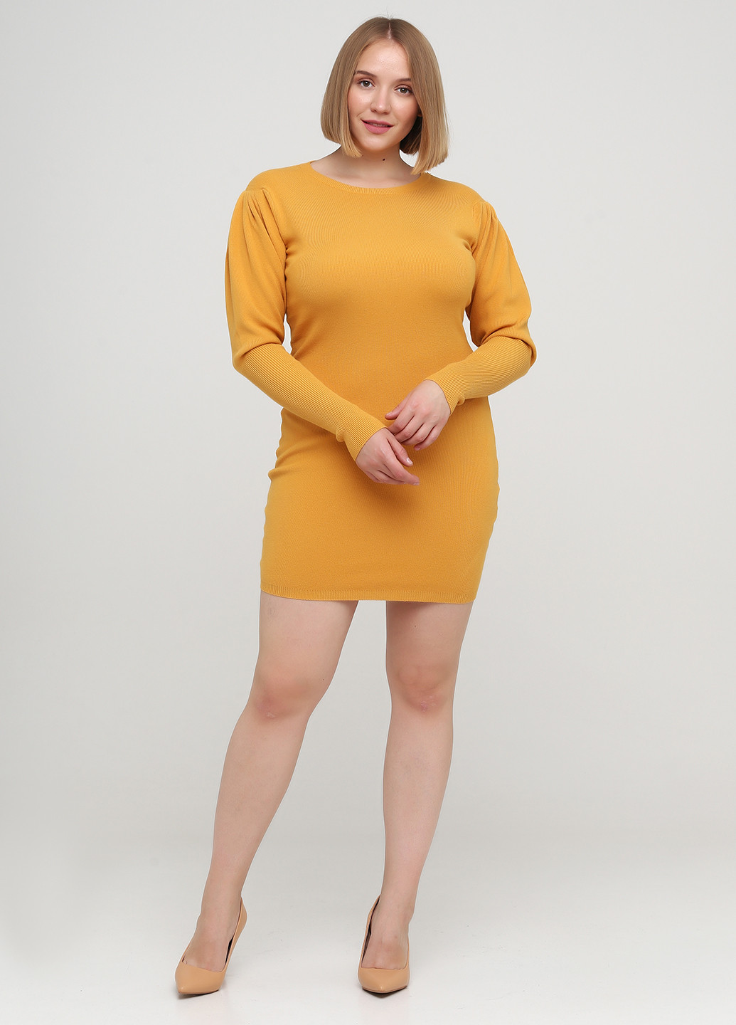 Желтое кэжуал платье платье-свитер Hostar однотонное