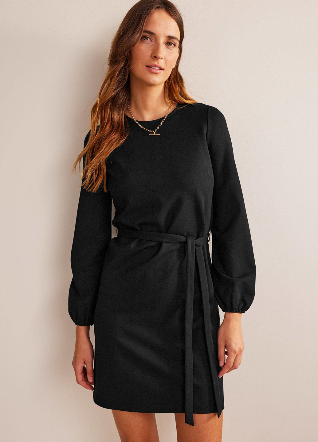 Черное кэжуал, вечернее платье футляр Boden однотонное