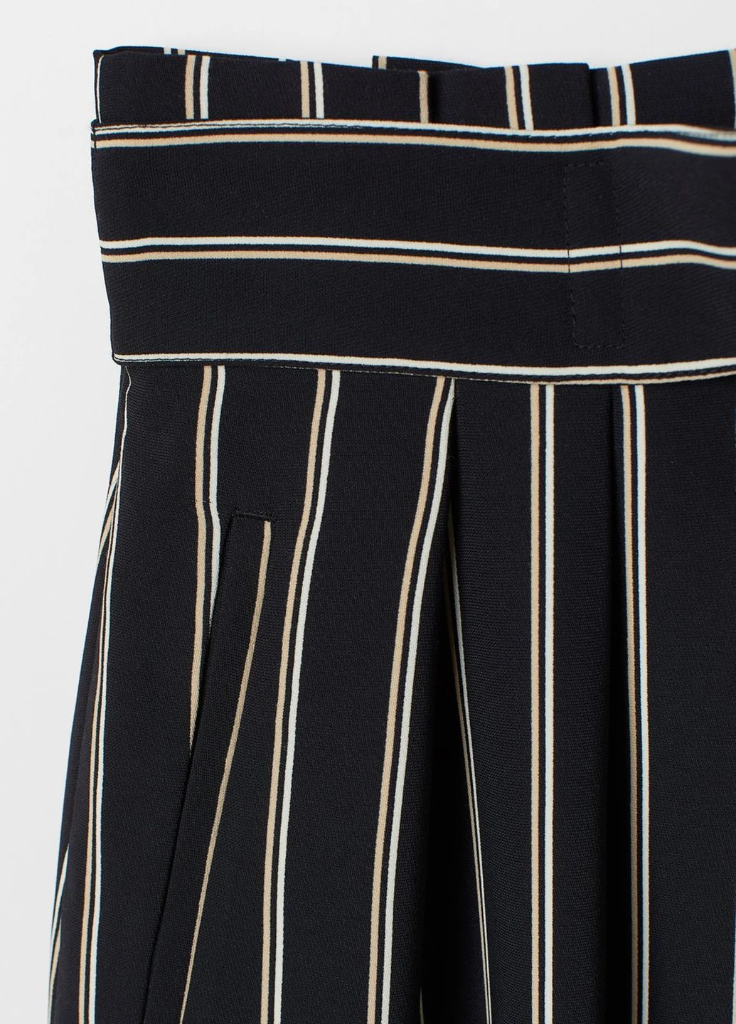 Черная однотонная юбка H&M