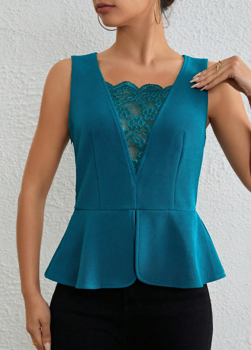 Бирюзовая блуза с баской SHEIN