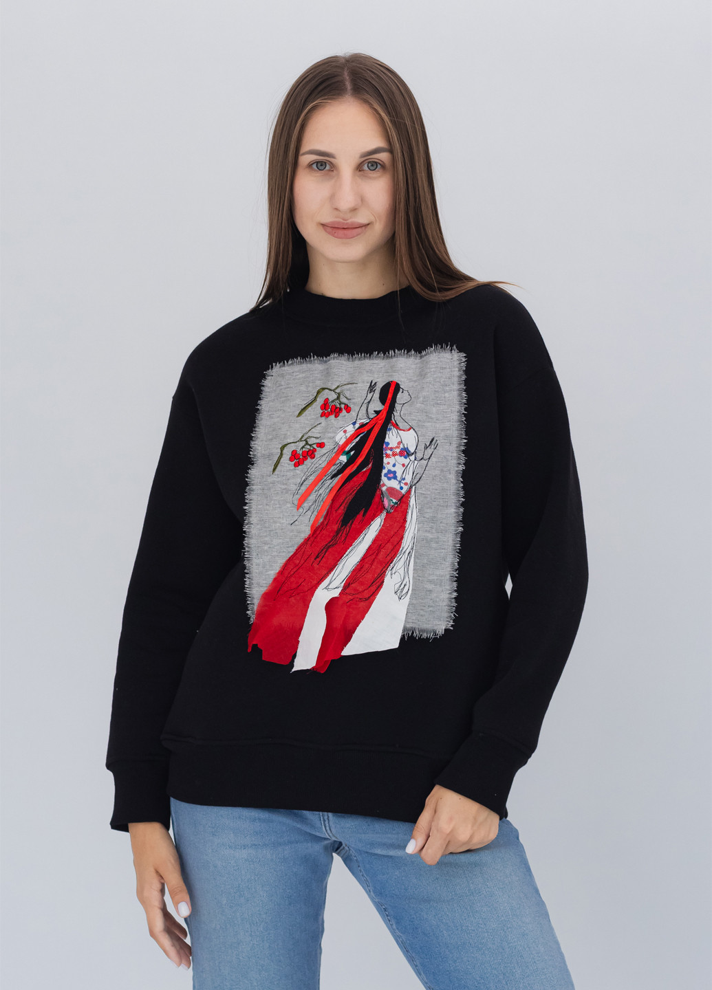 Черный свитшот Nora Kvittin однотонный нашивки, аппликация, вышивка (301079857)