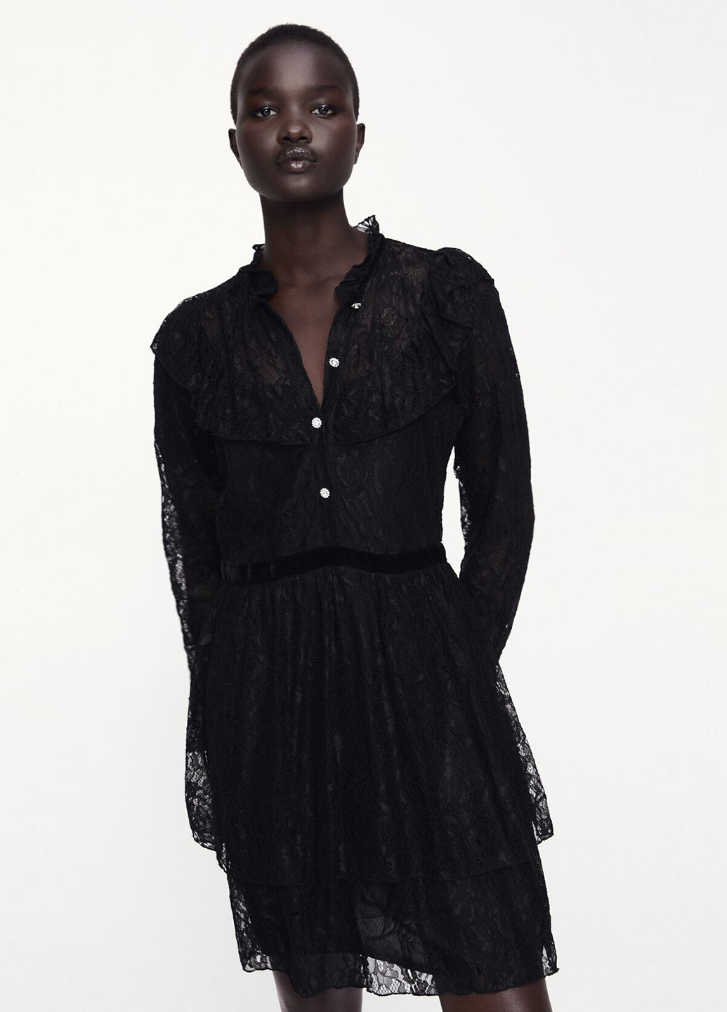 Черное коктейльное платье клеш Zara однотонное