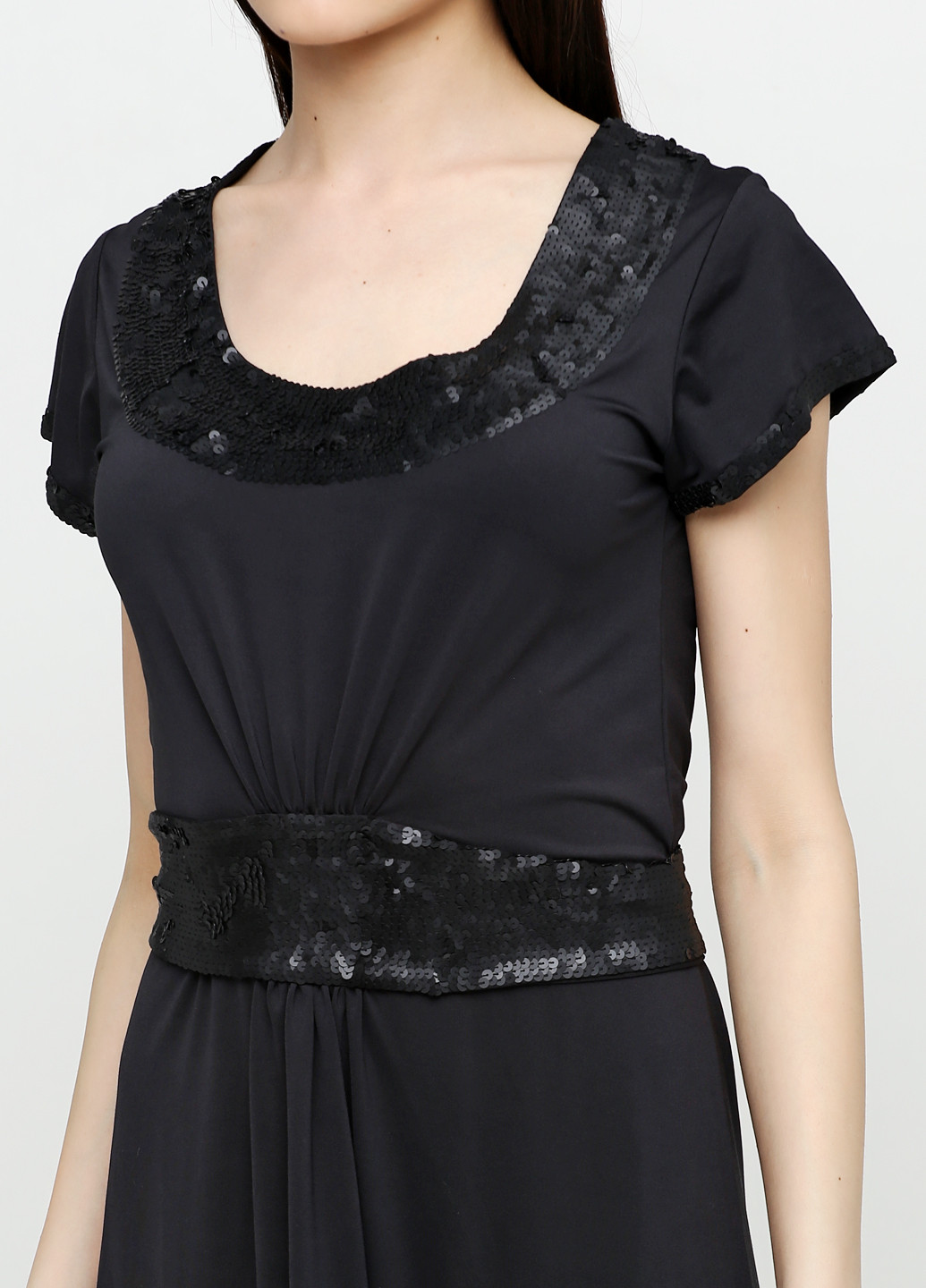 Черное кэжуал платье Axel