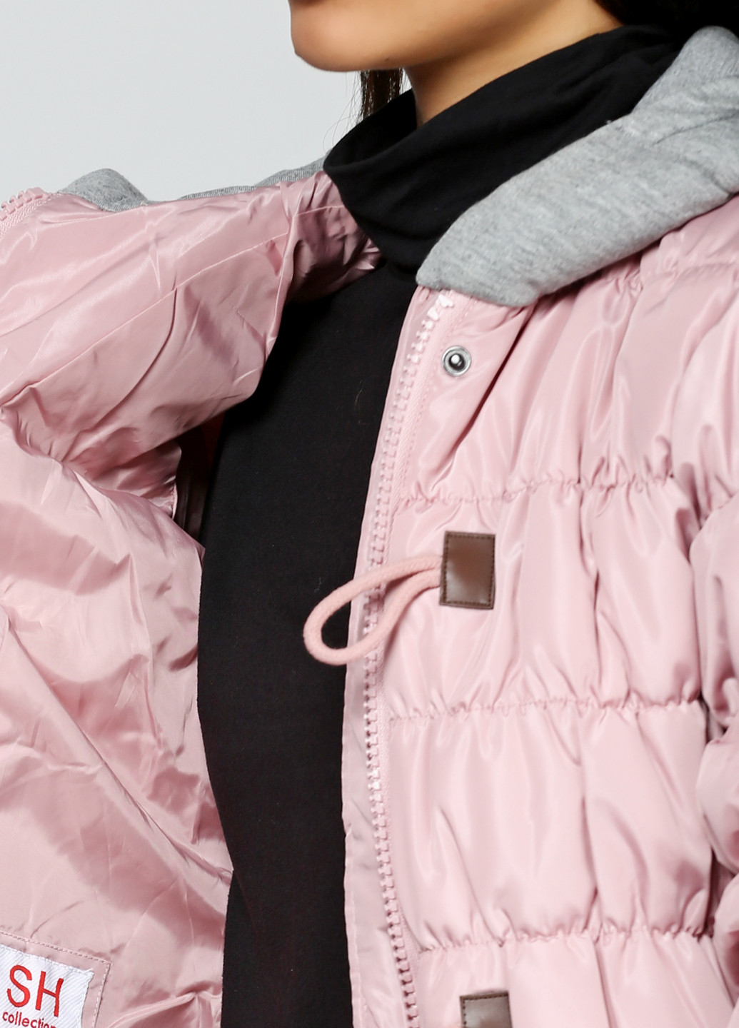Светло-розовая демисезонная куртка Silvian Heach
