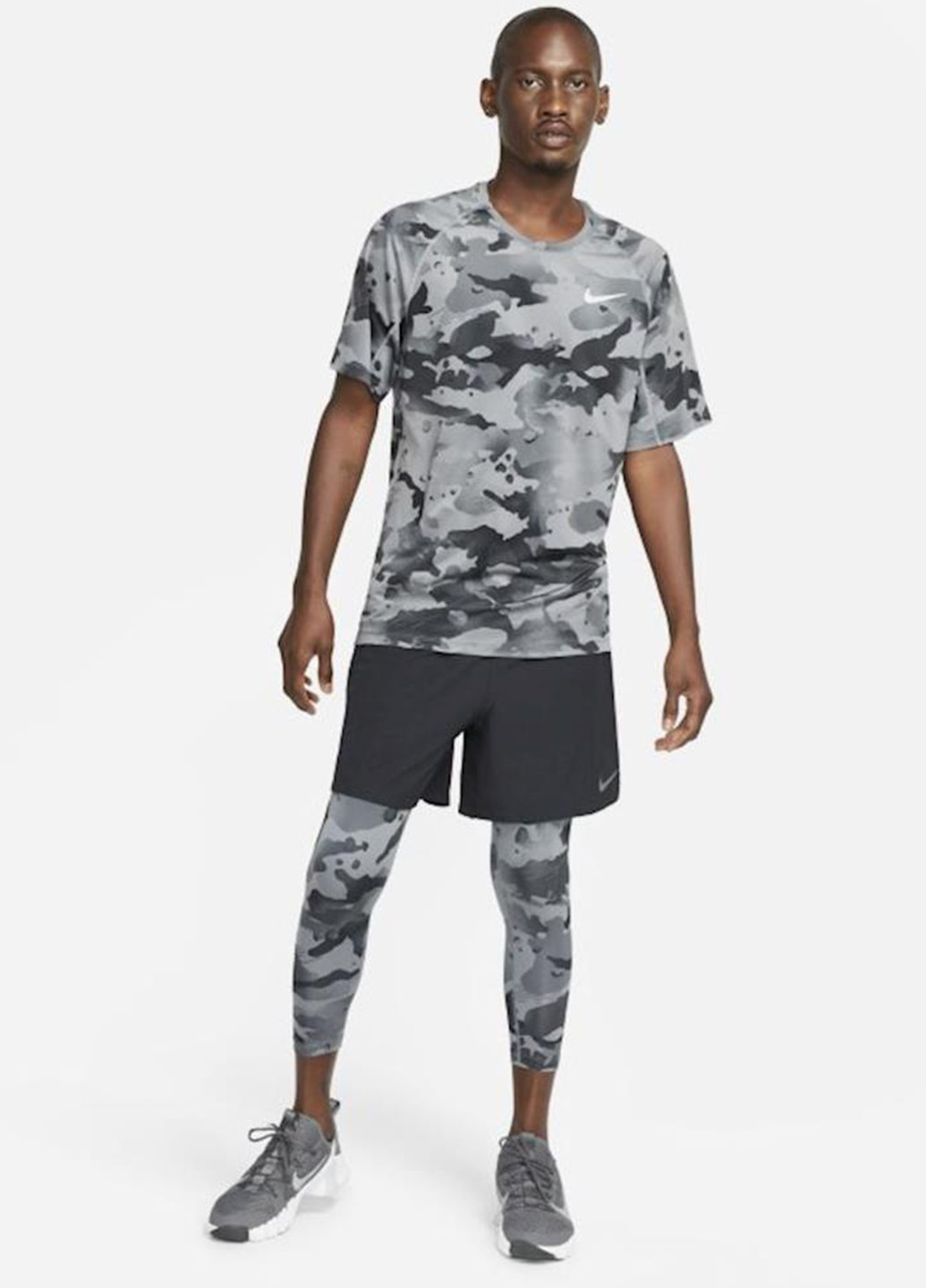 Серые демисезонные леггинсы cz1229-084 Nike