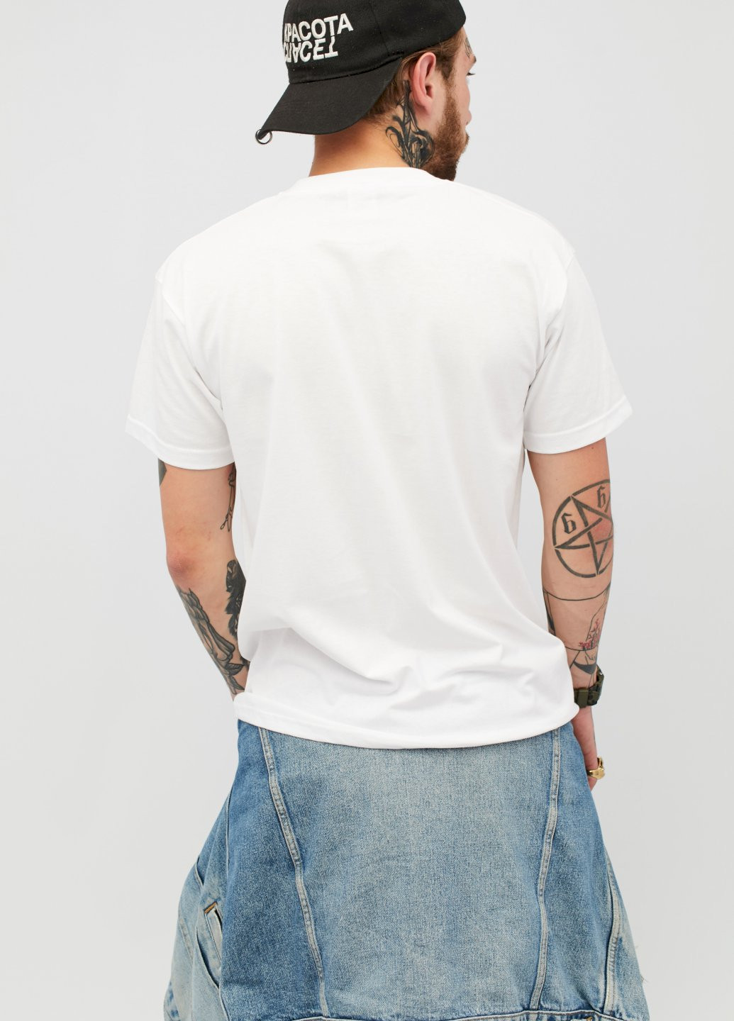 Біла футболка чоловіча YAPPI