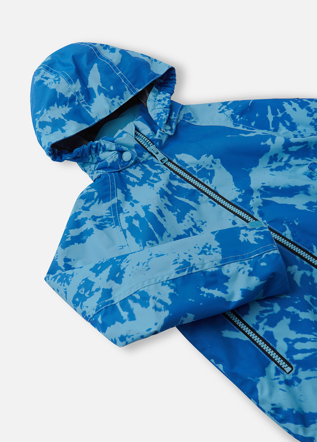 Синяя демисезонная куртка облегчённая Reima Schiff