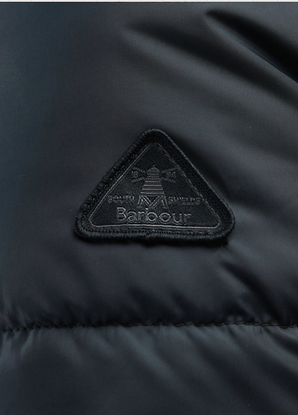 Черная зимняя куртка Barbour