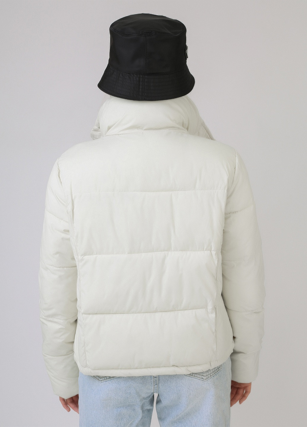Біла демісезонна стильна коротка куртка Yimeige