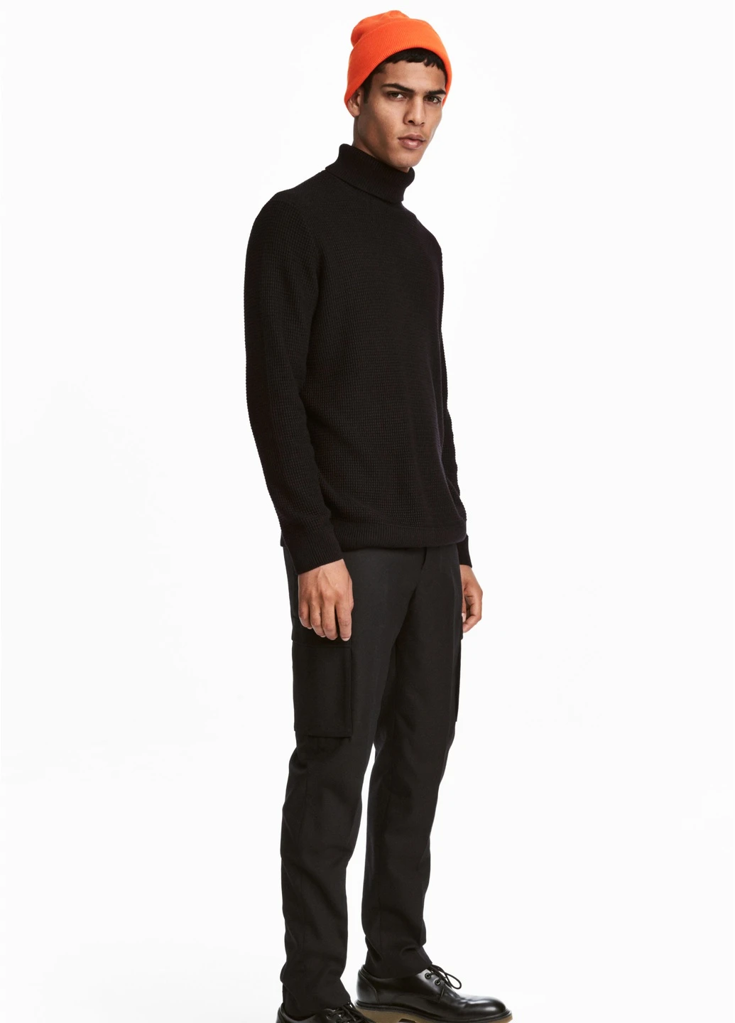 Черные брюки H&M