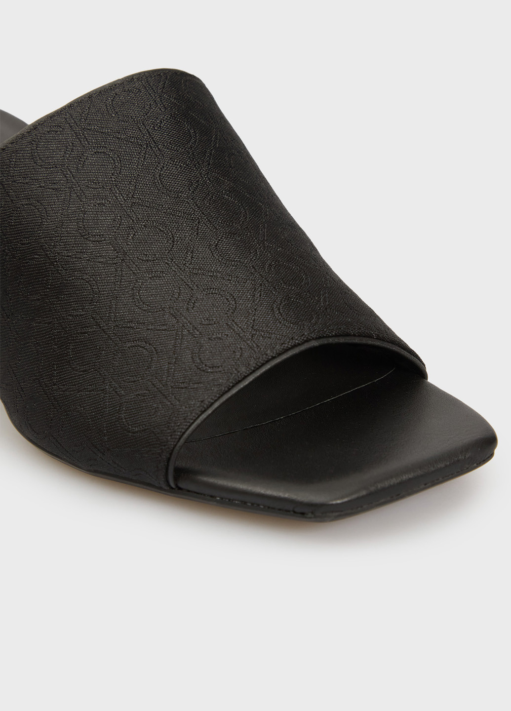 Шльопанці Calvin Klein (366302574)