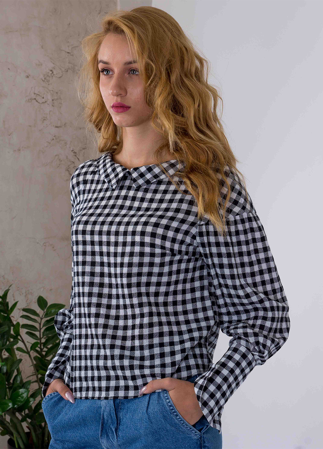 Чёрно-белую блуза Only