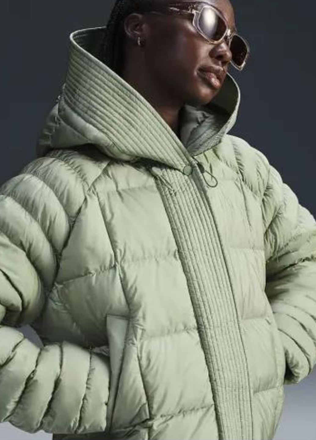 Зелена демісезонна куртка fb8729-370 Nike W NSW ESSNTL PRIMA PUFFER