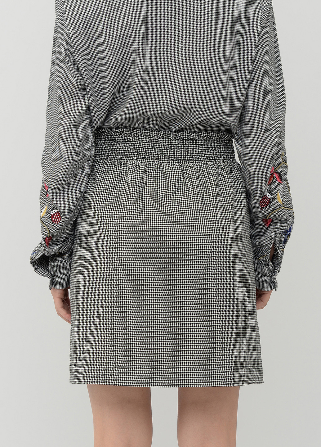 Черно-белая кэжуал с узором гусиная лапка юбка Monki
