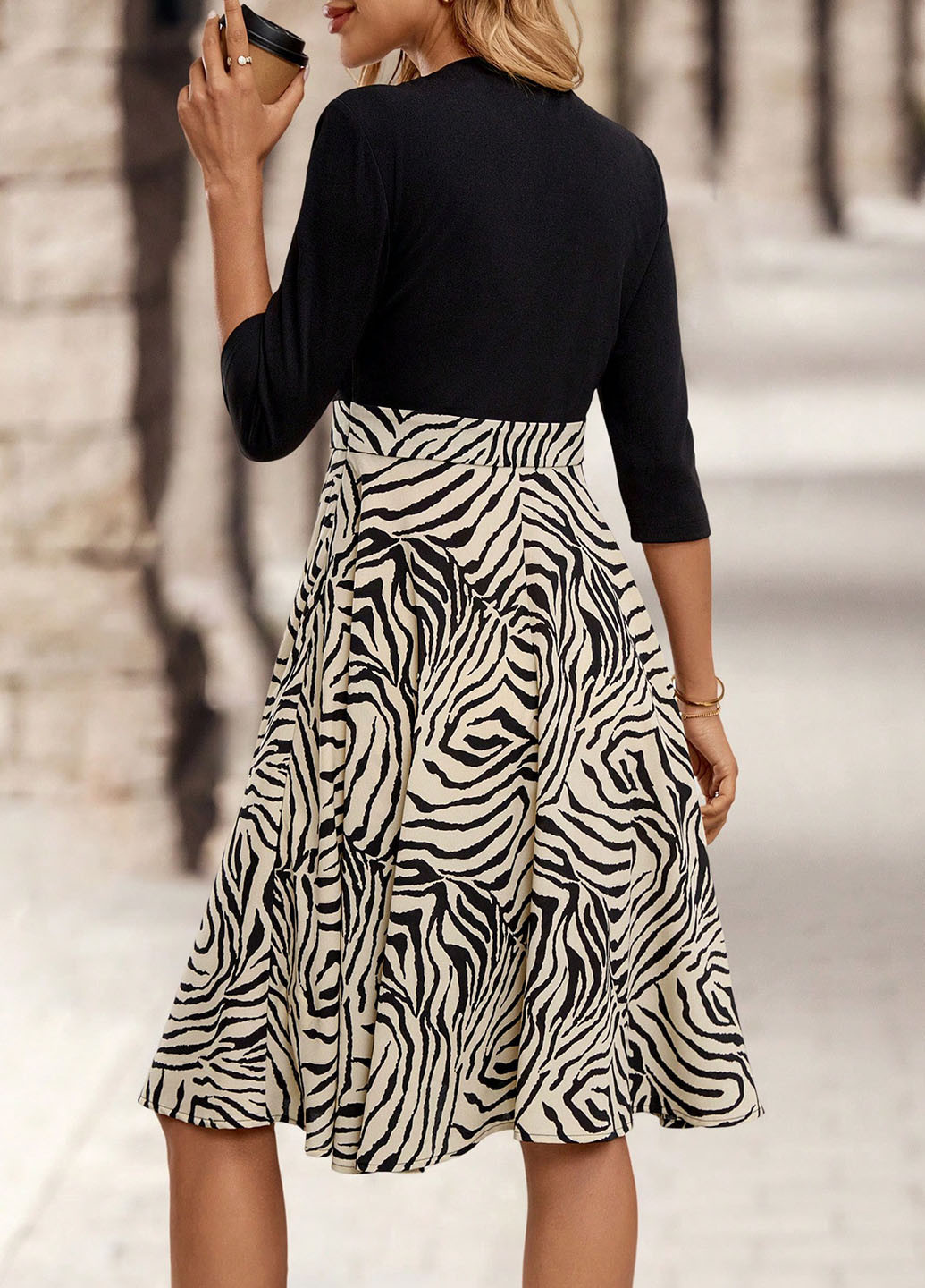 Комбінована кежуал сукня кльош SHEIN зебра