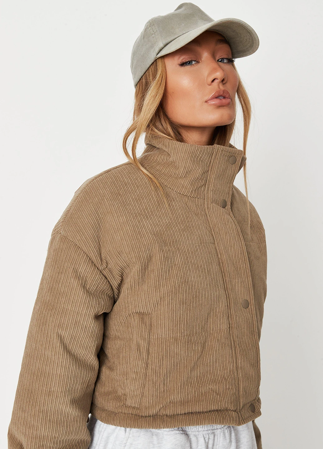 Оливкова (хакі) демісезонна куртка Missguided
