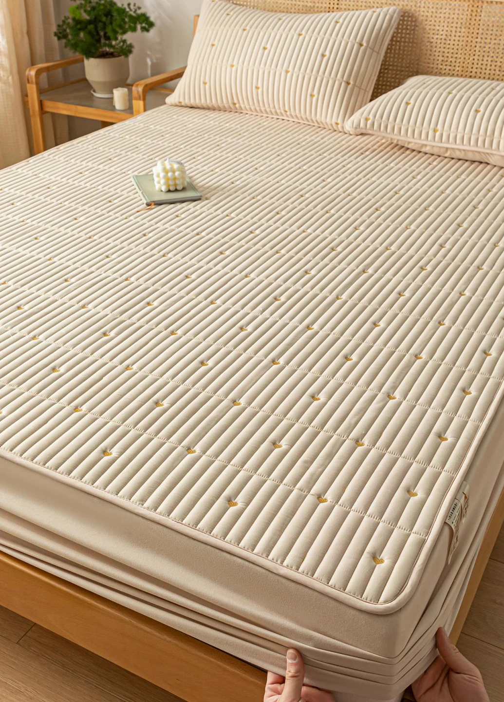 Наматрасник SHEIN (311527470)