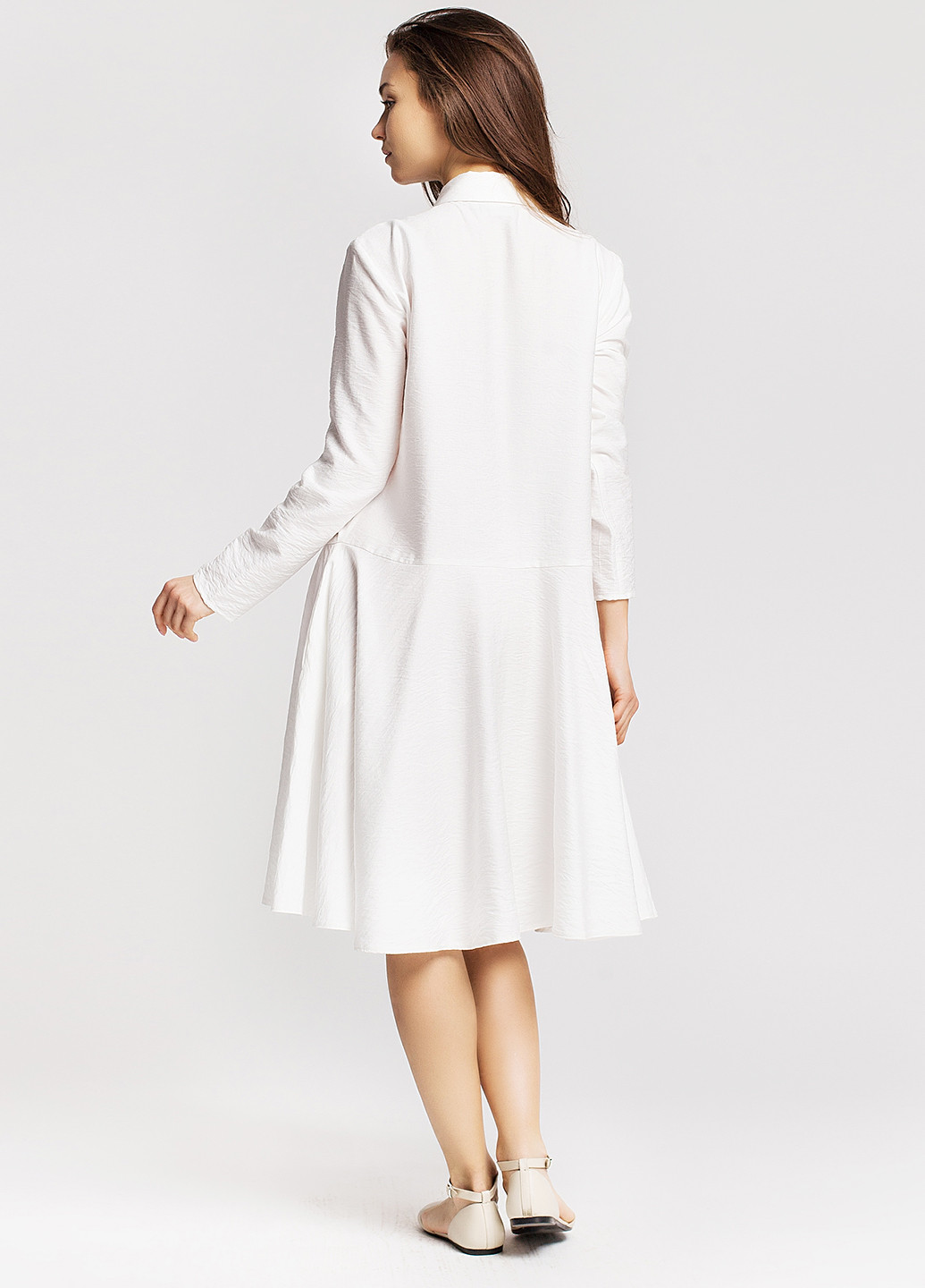 Белое кэжуал платье Nadi Renardi однотонное