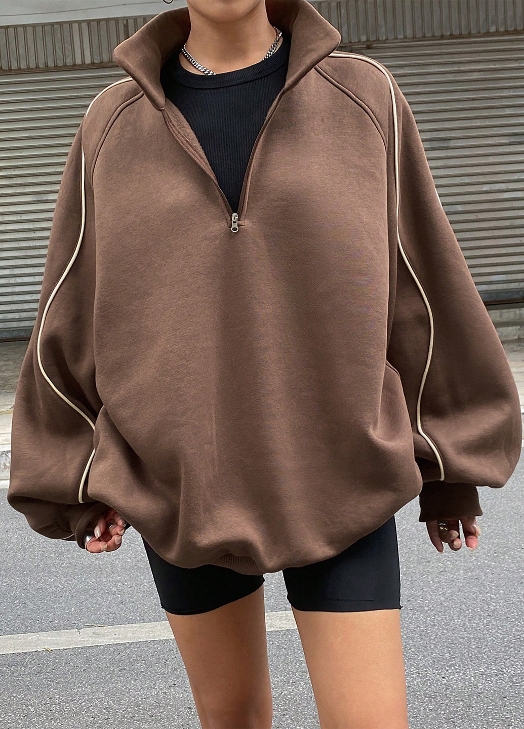 Кофейный свитшот SHEIN однотонный без декора (342411719)