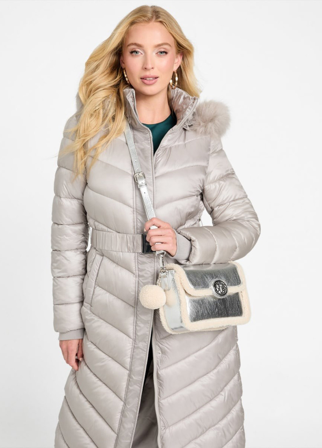 Сумка Guess (322657489)