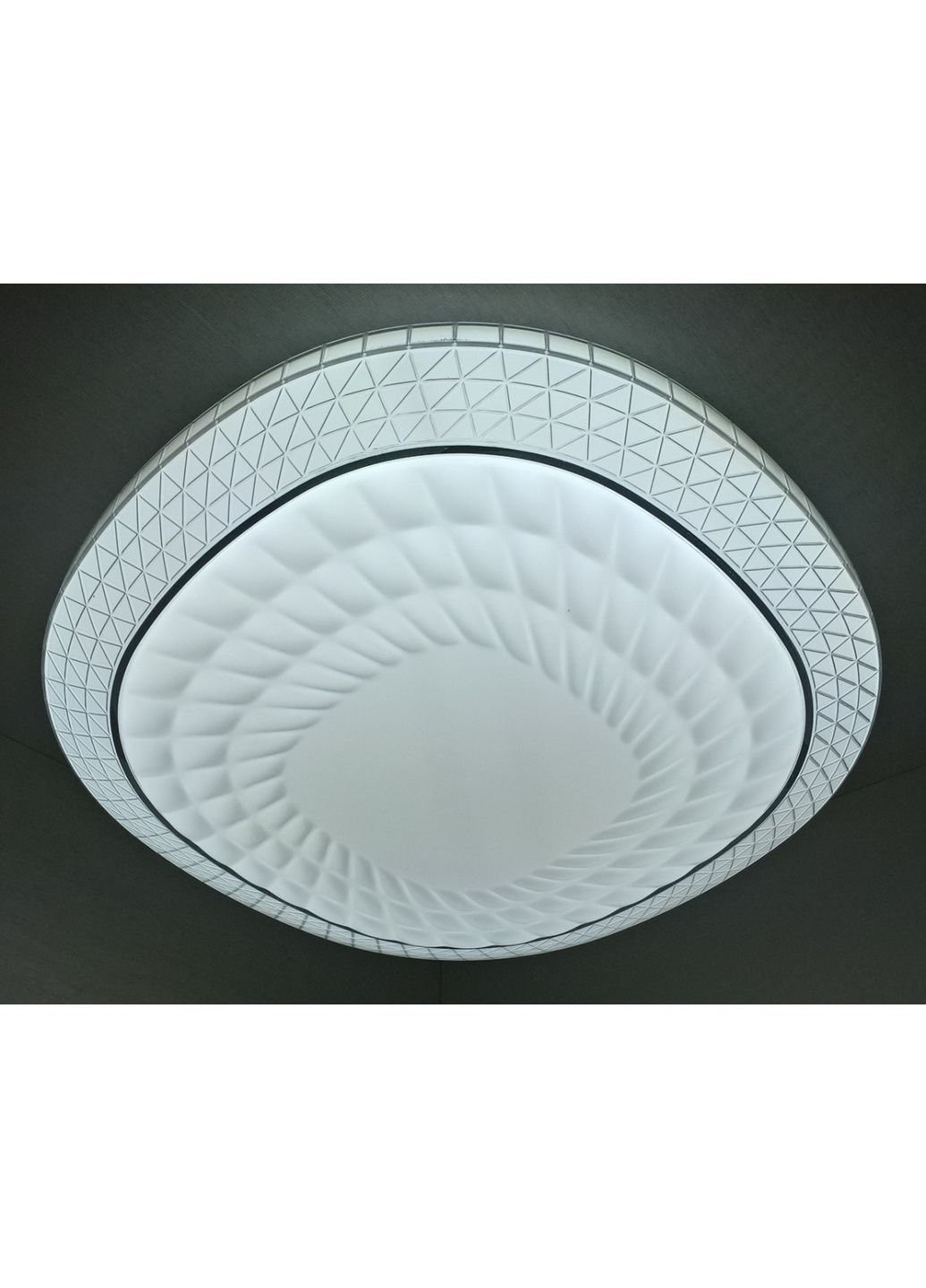 Светильник потолочный LED с пультом 1321 Белый 9х51х49 см. Sunnysky (253543734)