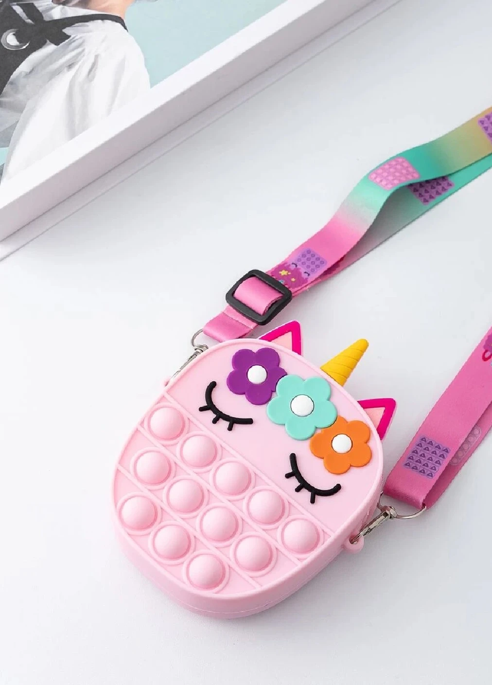 Игрушка сумка кошелек кросс-боди антистресс тыкалка Pop It Simple Dimple силиконовая 14х4х12 см (473573-Prob) Единорог розовый Unbranded (255302473)