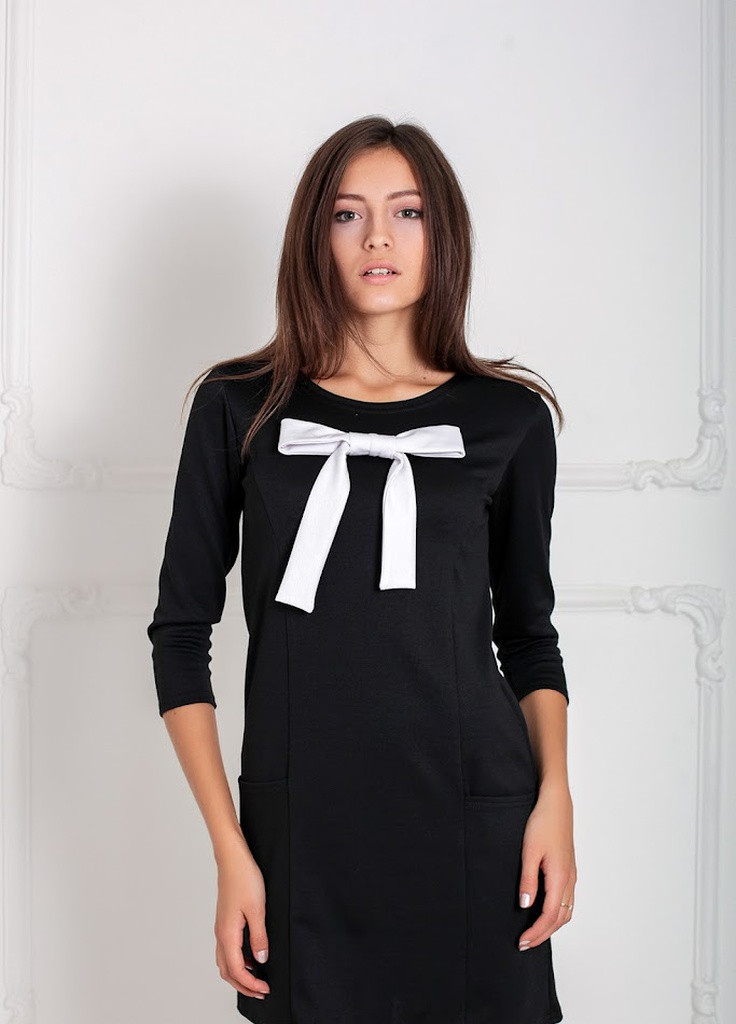 Черное кэжуал стильное платье-трапеция из мягкого французского трикотажа с карманами persian черный Podium однотонное