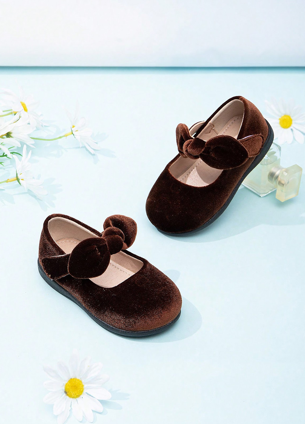 Коричневые туфли без каблука SHEIN