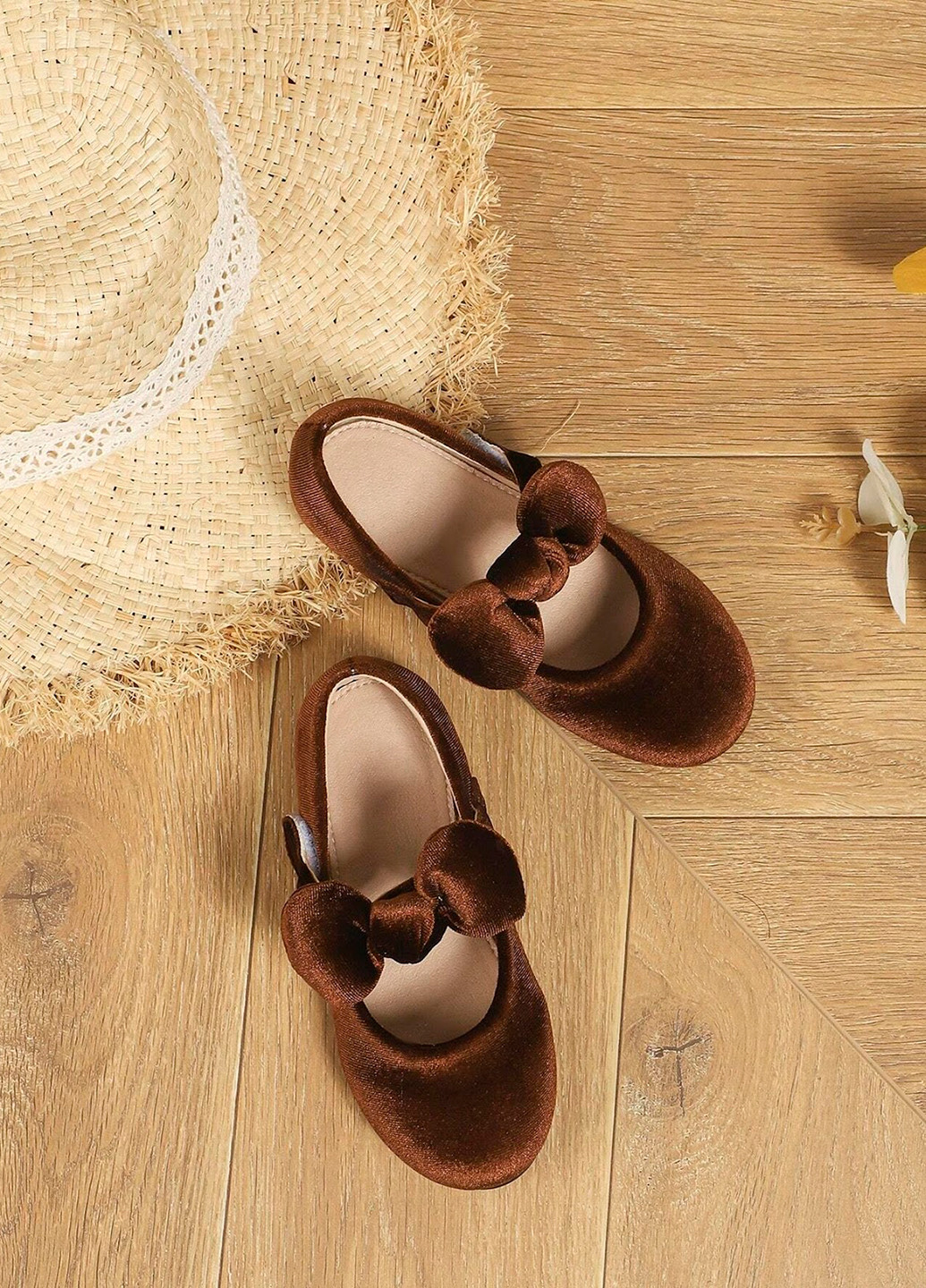 Коричневые туфли без каблука SHEIN