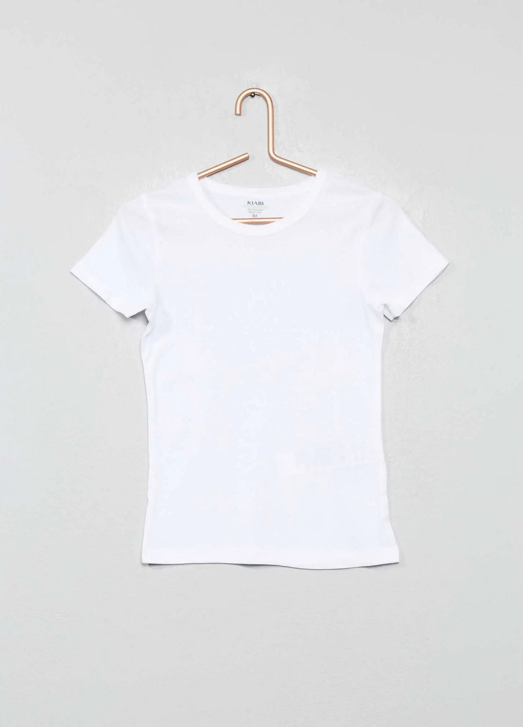 Белая летняя футболка Kiabi