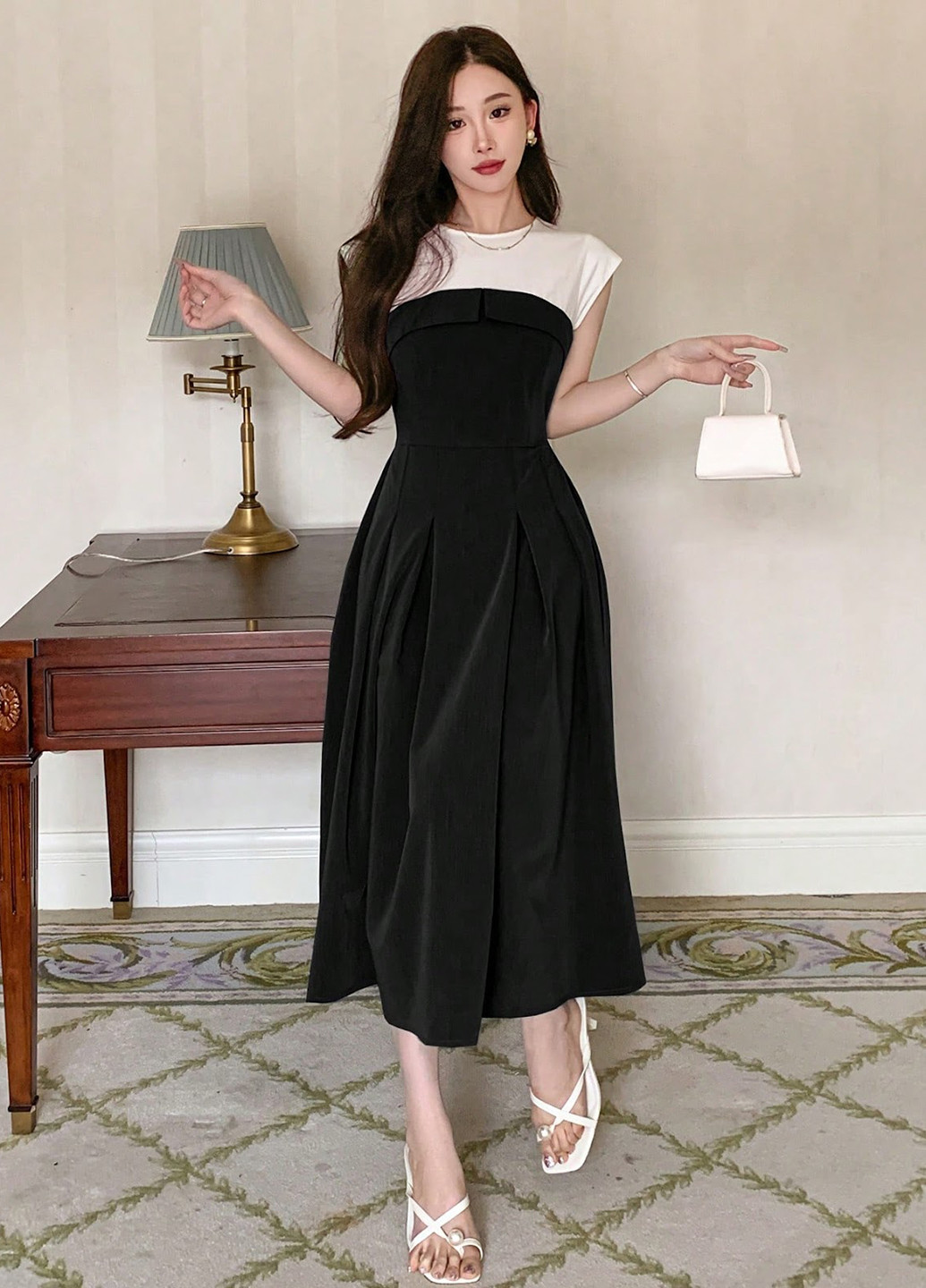 Черно-белое кэжуал платье а-силуэт SHEIN однотонное