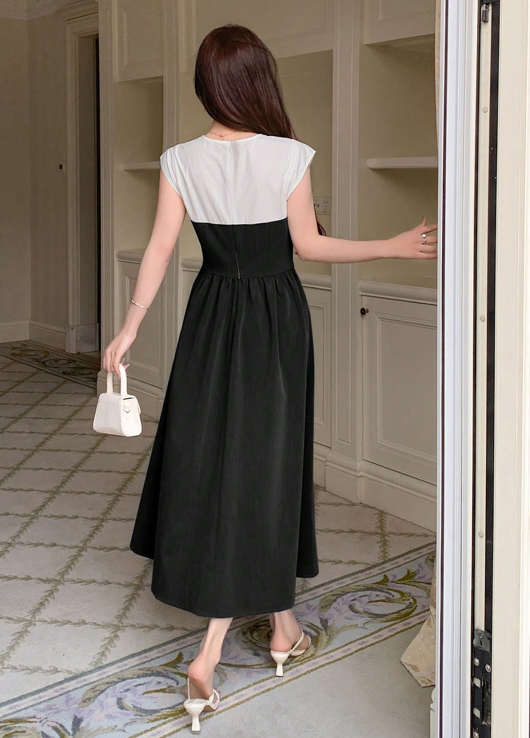 Черно-белое кэжуал платье а-силуэт SHEIN однотонное