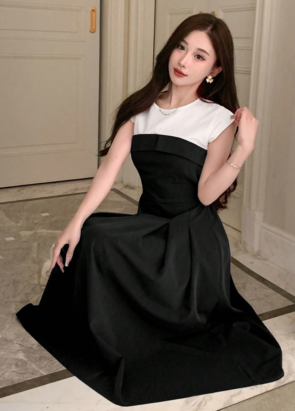 Черно-белое кэжуал платье а-силуэт SHEIN однотонное