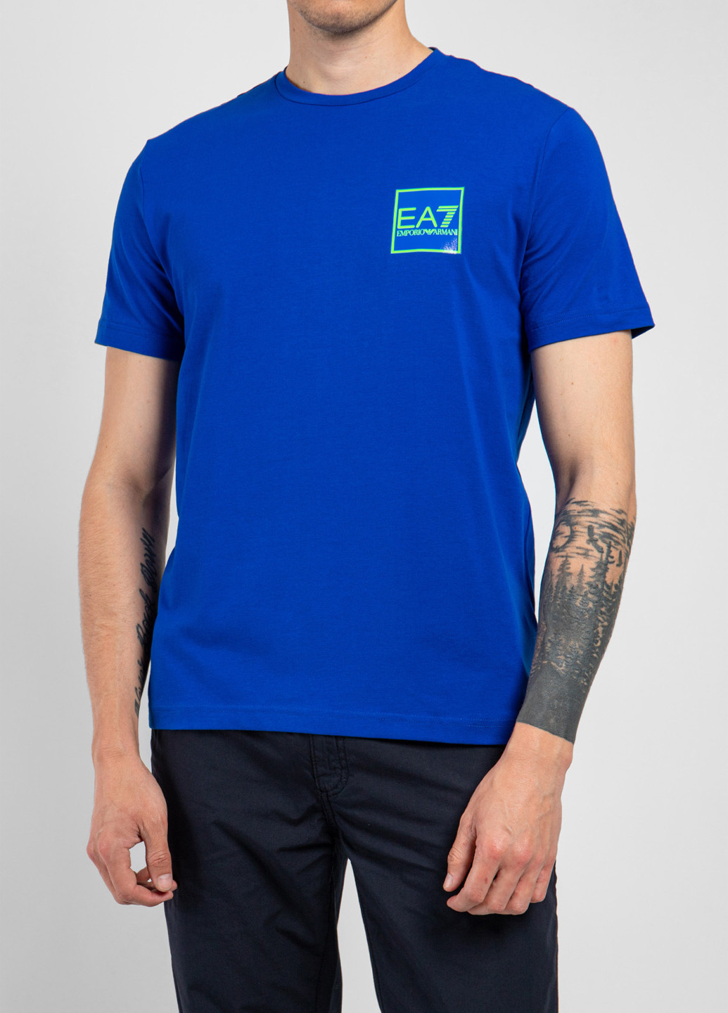 Синя футболка EA7