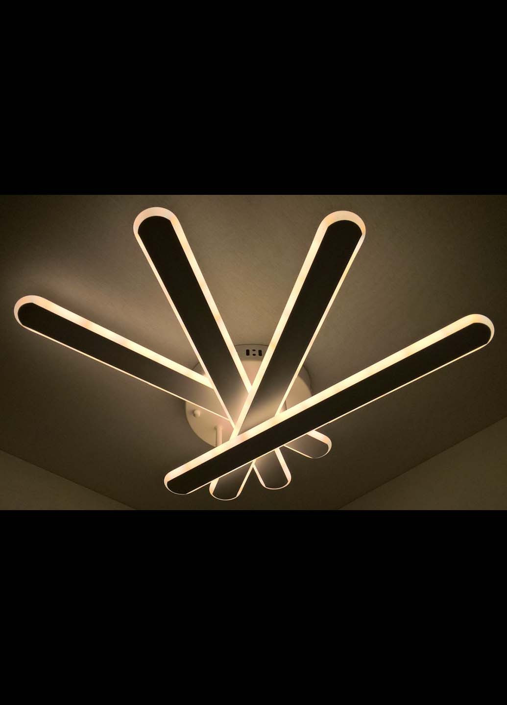 Світлодіодна потолочаня LED люстра 6202/4-wh Білий 12х51х60 см. Handmade (234540201)