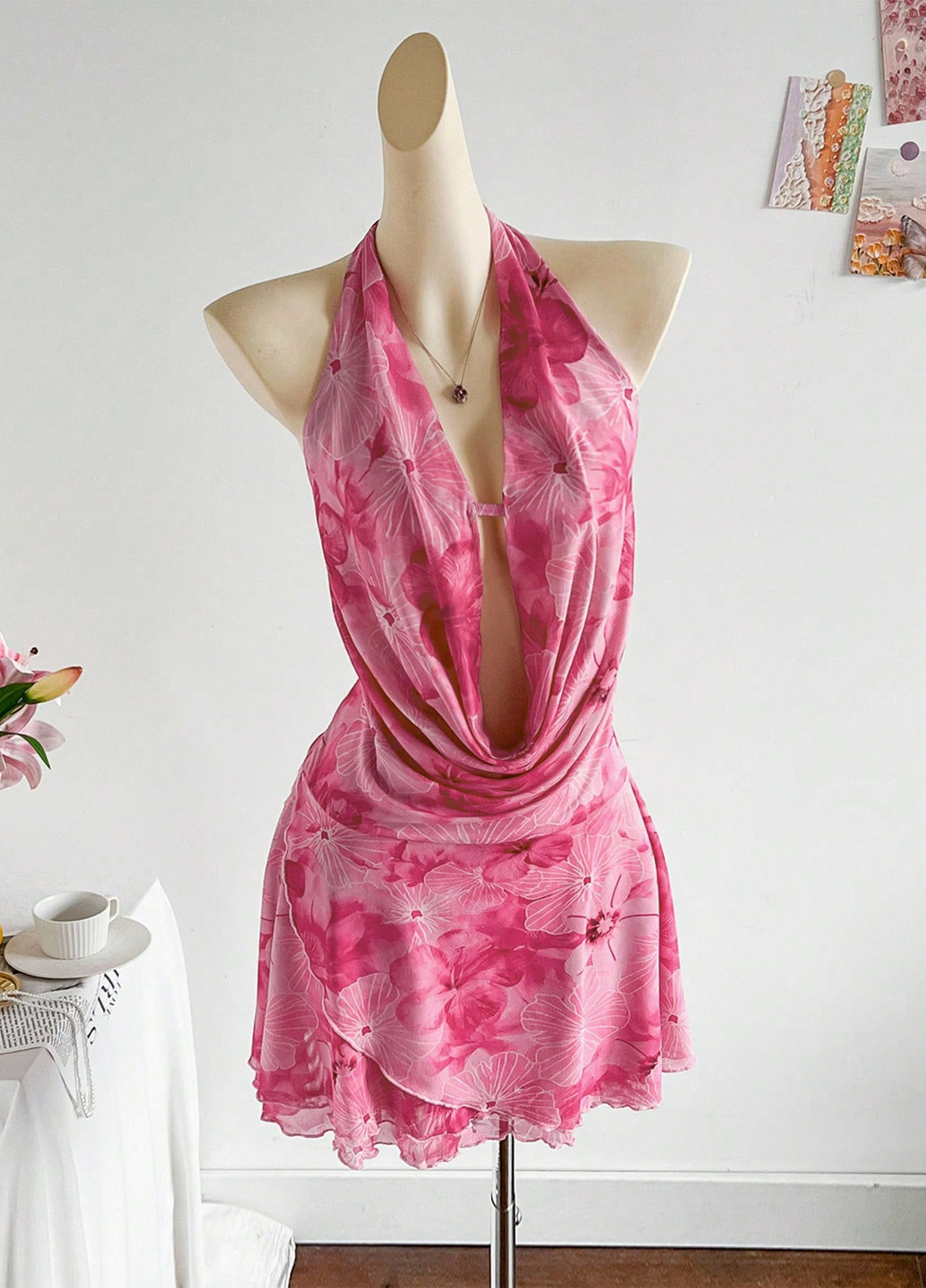 Рожева святковий, вечірня, кежуал сукня з відкритою спиною SHEIN з квітковим принтом