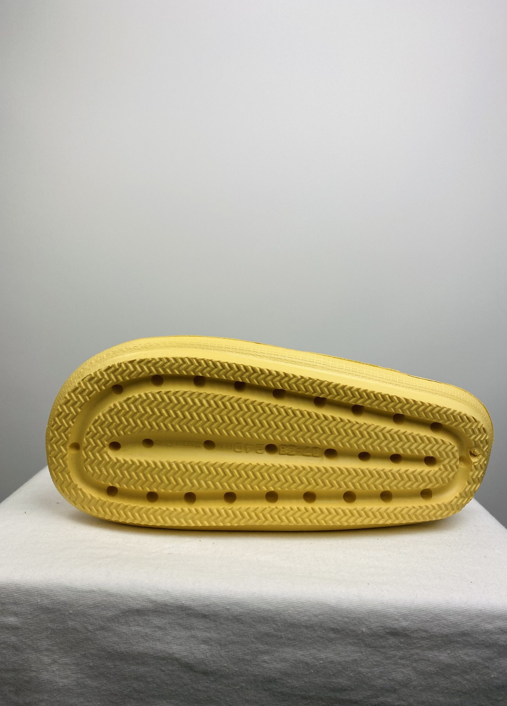 Желтые шлепанцы зеленые Prima d'Arte