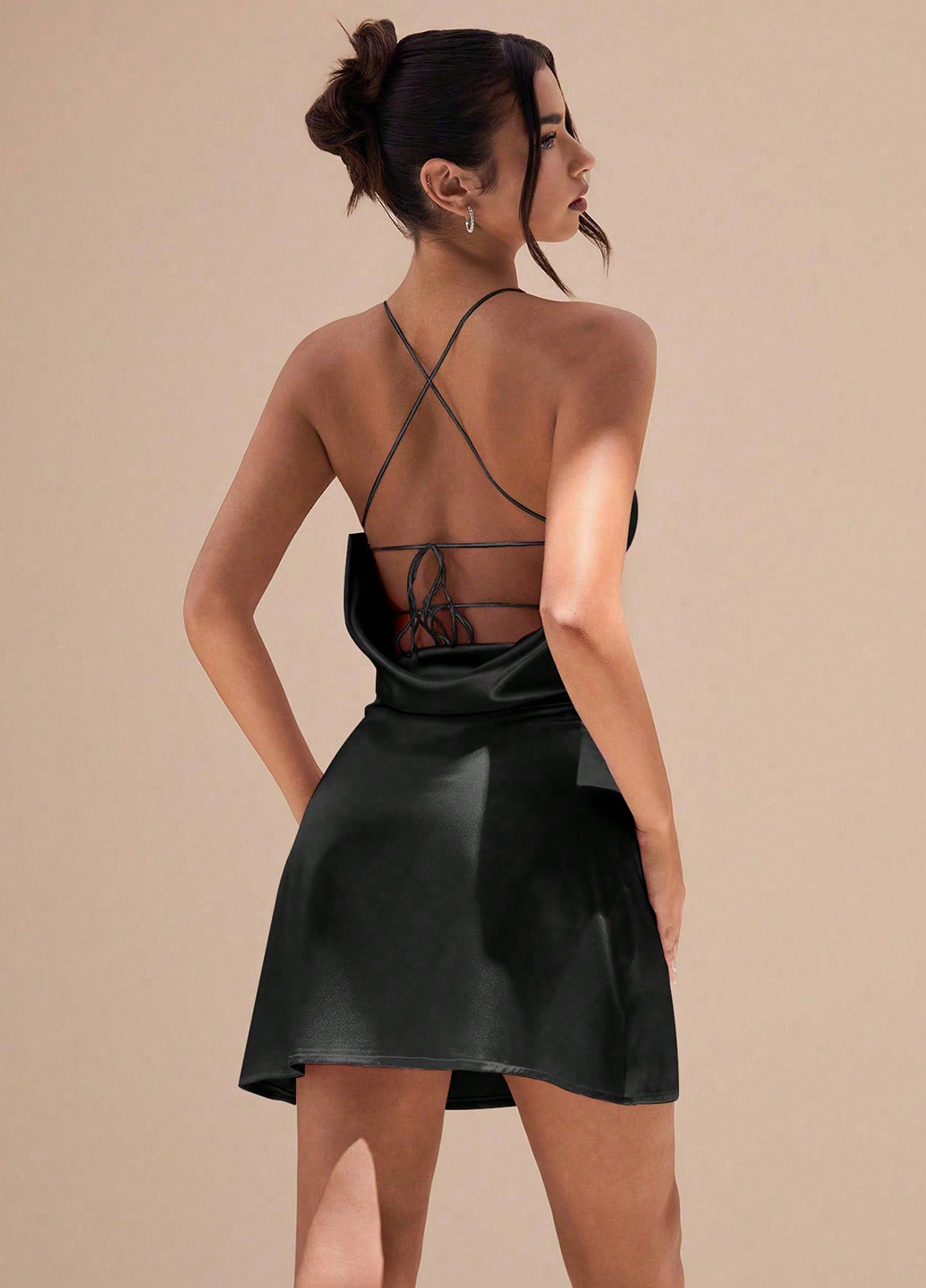 Черное праздничный, коктейльное, вечернее платье платье-комбинация, а-силуэт, с открытой спиной SHEIN однотонное